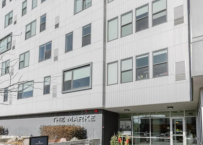 Apartment 1br W Lounge Pool Gym Nr Metra Chi-861 Elmhurst